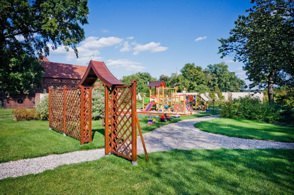 Villa Cztery Pory Roku Zbąszynek Exterior foto
